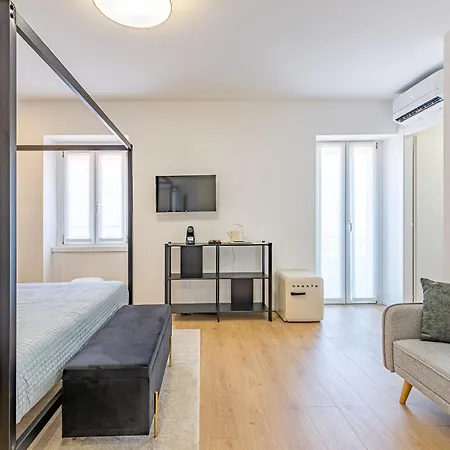 Goldie&leon 3* Τσερνόμπιο